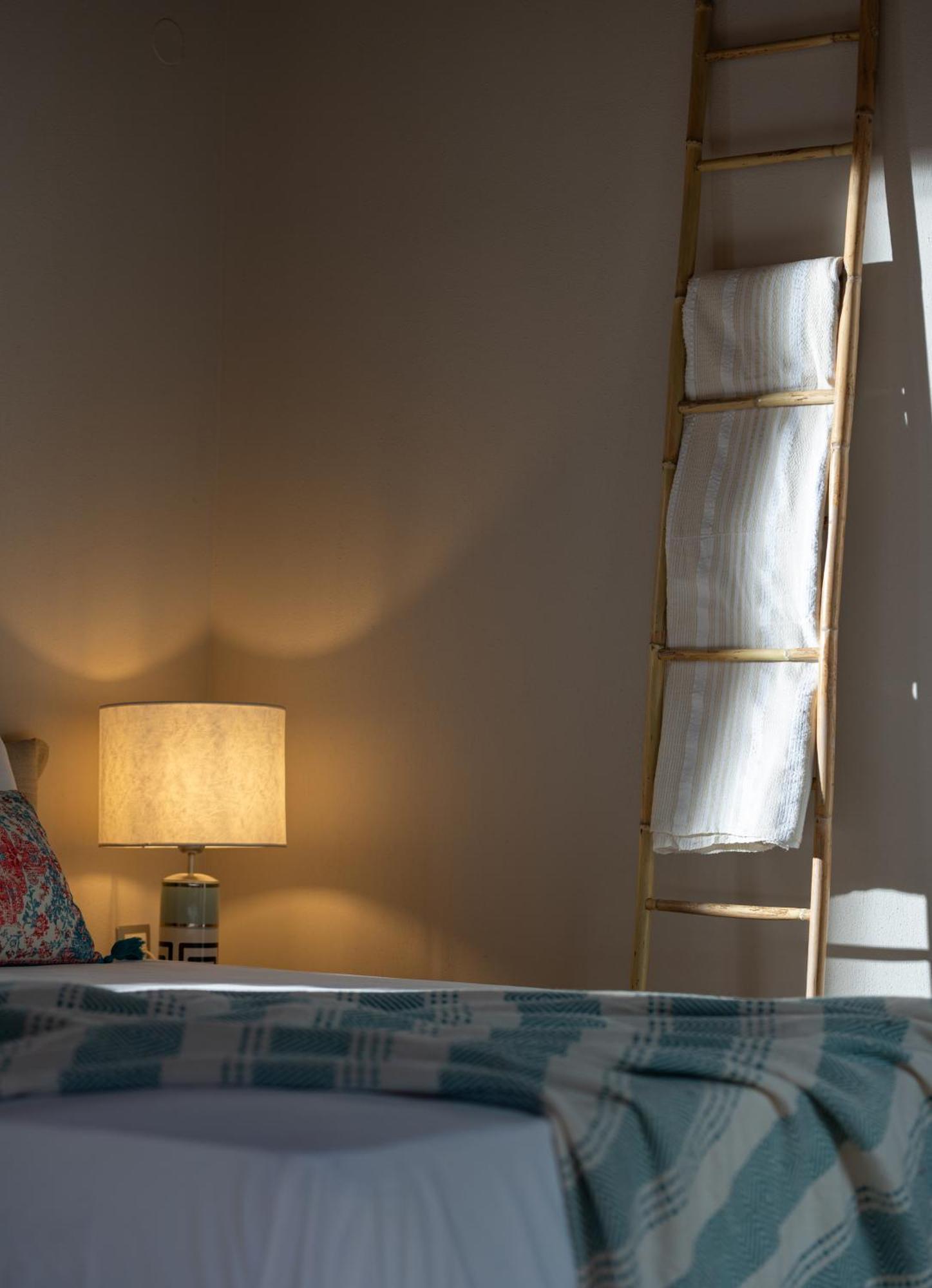 Lithos Villas Apollon シキア エクステリア 写真