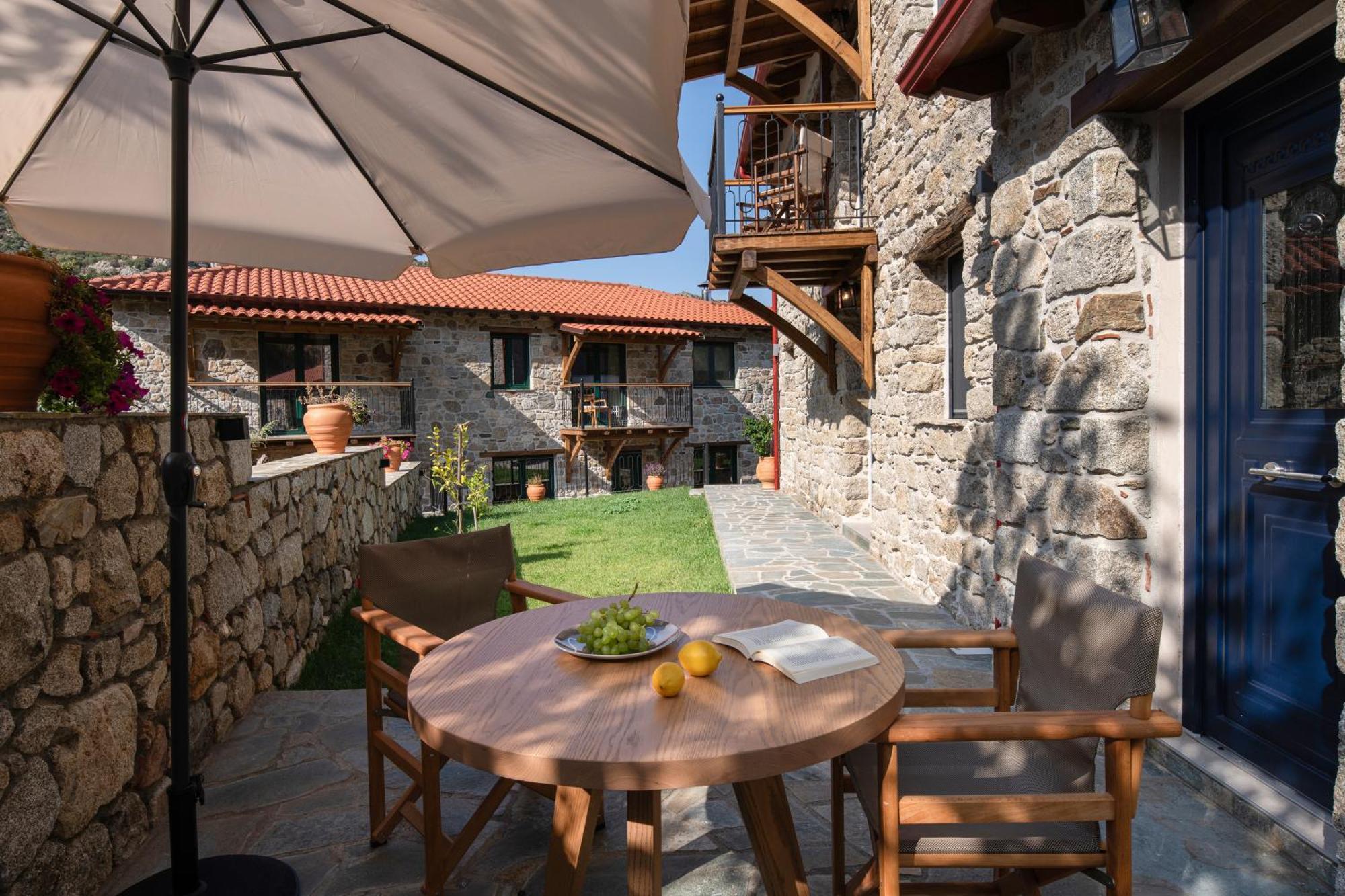 Lithos Villas Apollon シキア エクステリア 写真